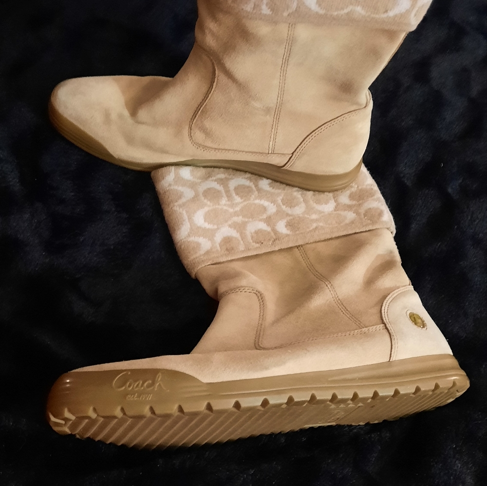 Coach boots